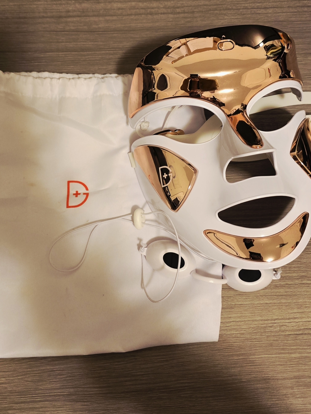Dr. Dennis Gross LED Mask - White with Rose Gold Accents